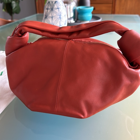 Bottega Veneta mini double knot, pumpkin color - Picture 2 of 11
